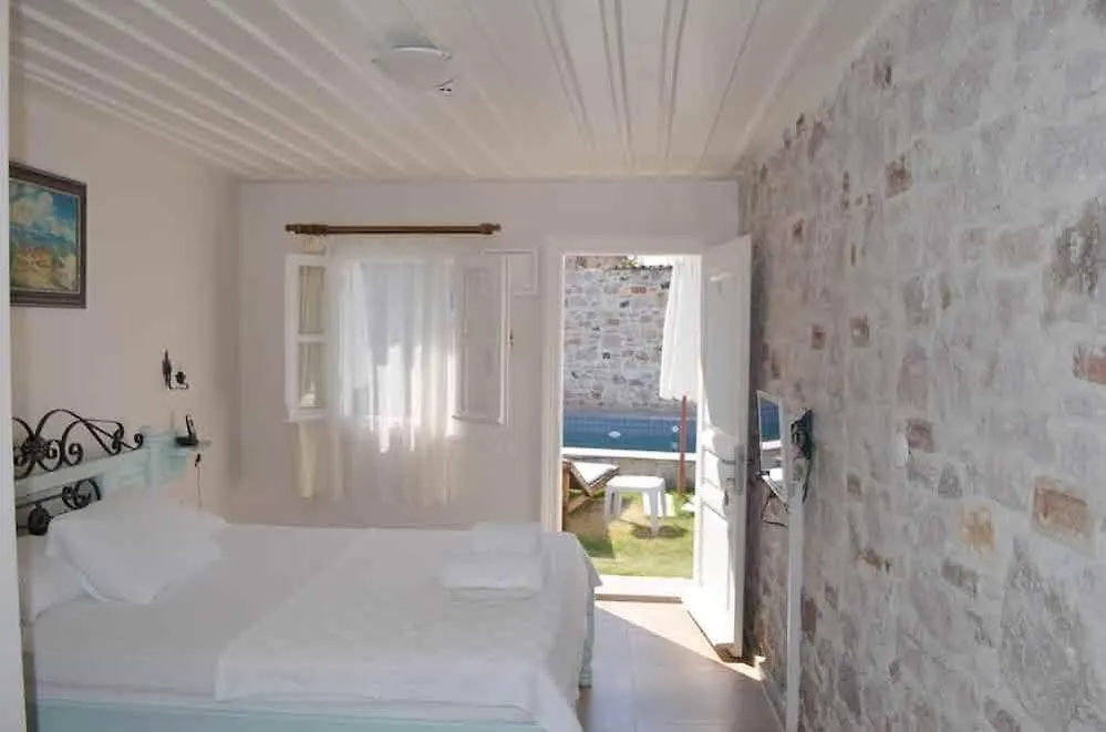 Cunda Poseidon Hotel Ayvalik 4*,